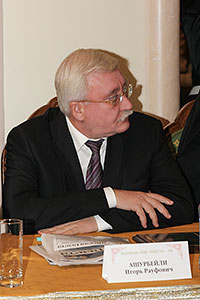 Игорь Ашурбейли